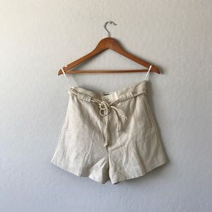 Guess collection high waisted linen silk shorts